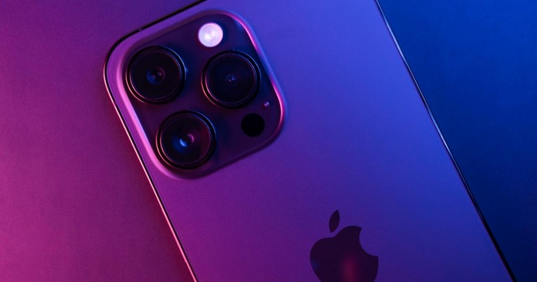 Nove glasine o preklopnom iPhoneu otkrivaju specifikacije, ali i cijenu