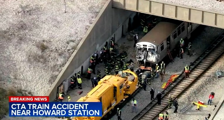 U SAD-u se sudarili putnički vlak i stroj za čišćenje snijega, 38 osoba ozlijeđeno