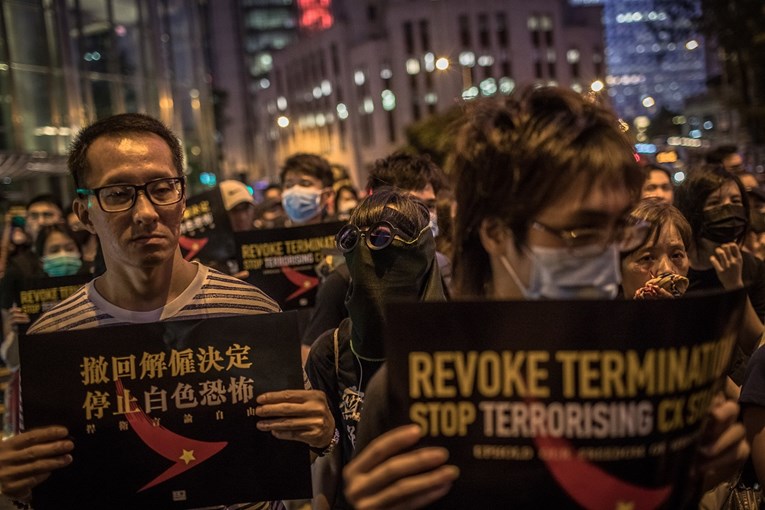 Uhićeni važni prosvjednici u Hong Kongu, uhvatili ih na ulici i odveli
