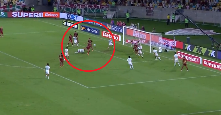 Thiago Silva briljira u 42. godini. Pogledajte kakav je gol zabio u 98. minuti
