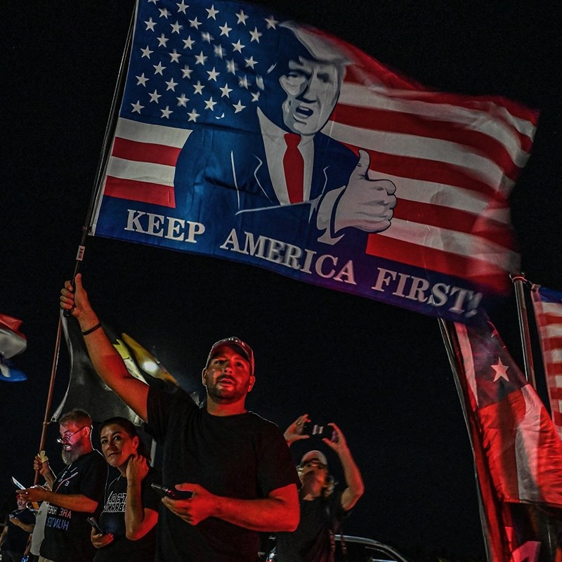 Dramatični pretres Trumpovog imanja je samo početak. "On je u ozbiljnoj nevolji"