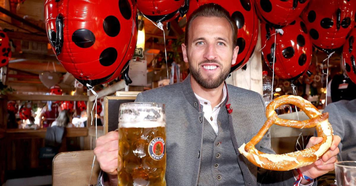 Bayern predstavio dres s cvjetnim uzorkom. Dio navijača ljut: Dajte otkaz dizajneru