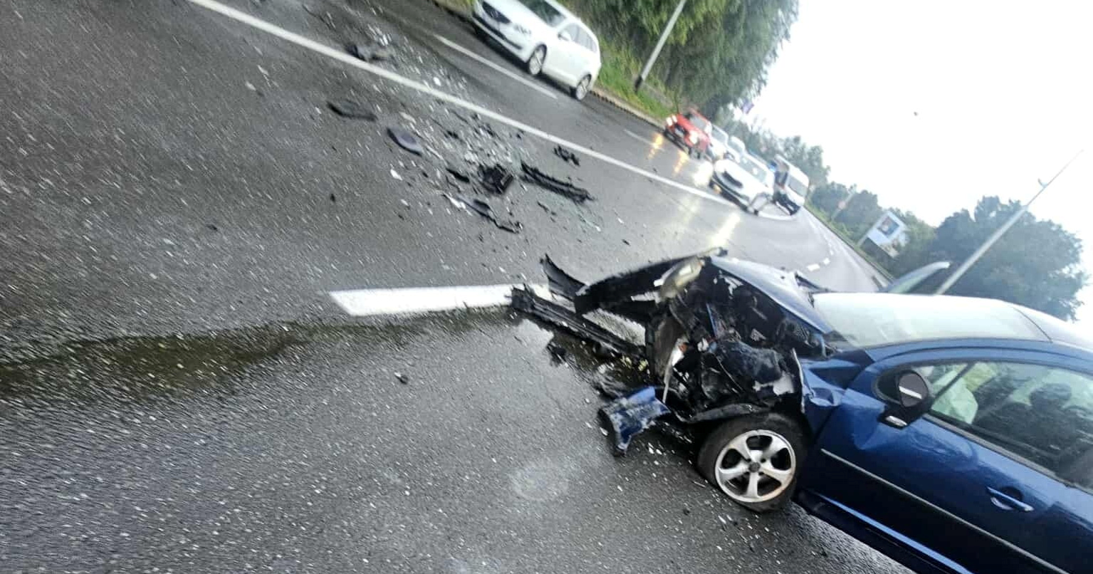 Prometna na ulazu u Zagreb iz smjera Zaprešića. Stvara se gužva