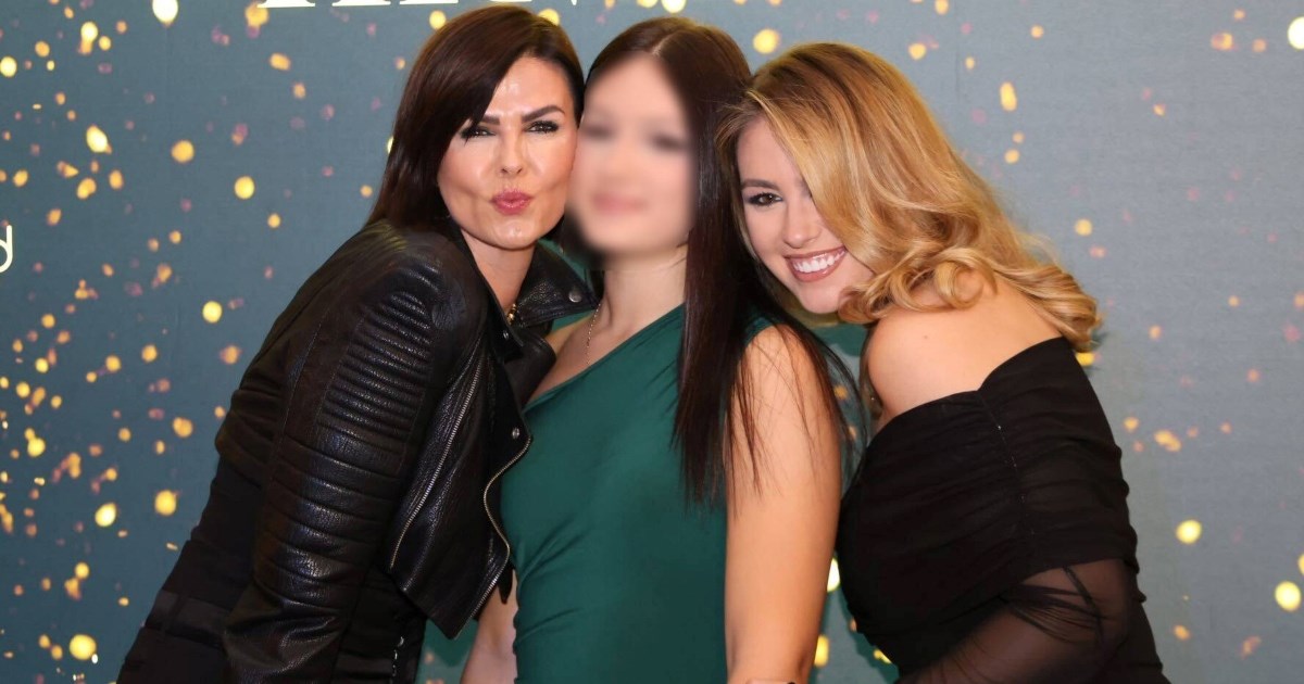 Anica Martinović Kovač s kćerima zablistala na izboru za miss