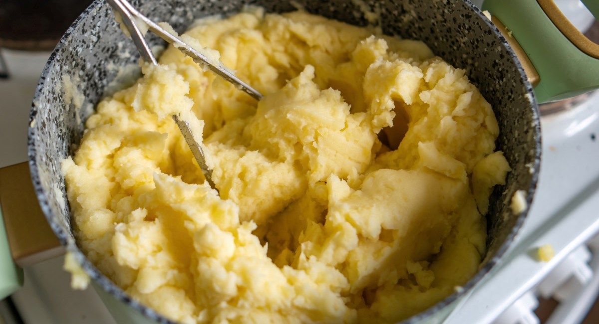 Jedan sastojak jamči savršen pire krumpir svaki put, evo koji