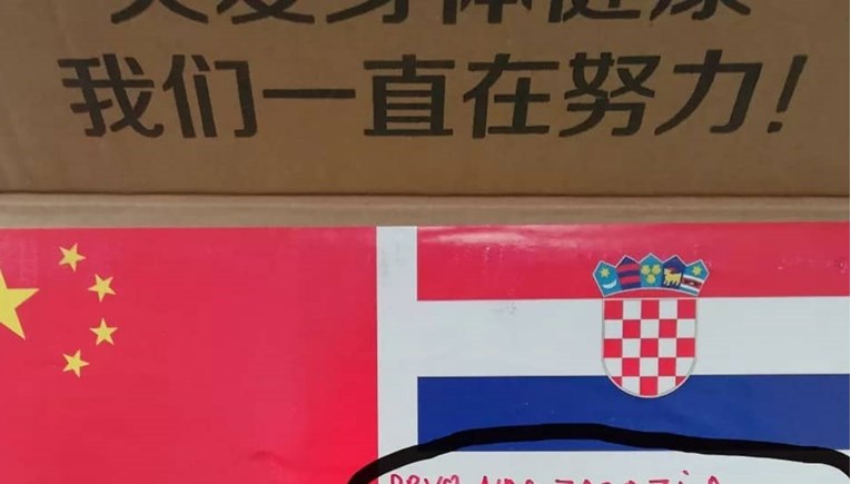 U Dalmaciju stigla kutija pomoći iz Kine pa postala hit zbog onog što piše na njoj