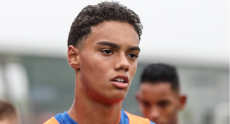 Ronaldinhov 17-godišnji sin potpisao za Barcelonu
