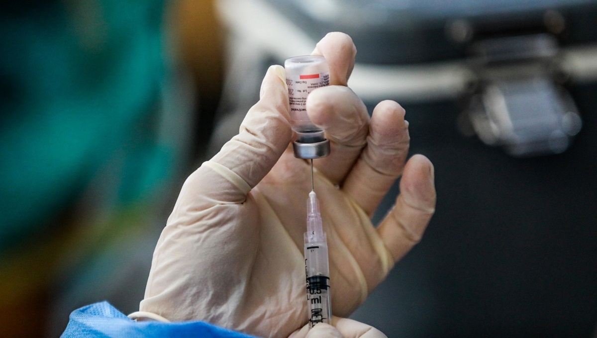 Čovjek u Kanadi prebio medicinsku sestru nakon što je cijepila njegovu ženu