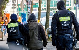 U Njemačkoj otkriven velik lanac prijevara. Uhitili ljude u Srbiji, BiH, na Kosovu...
