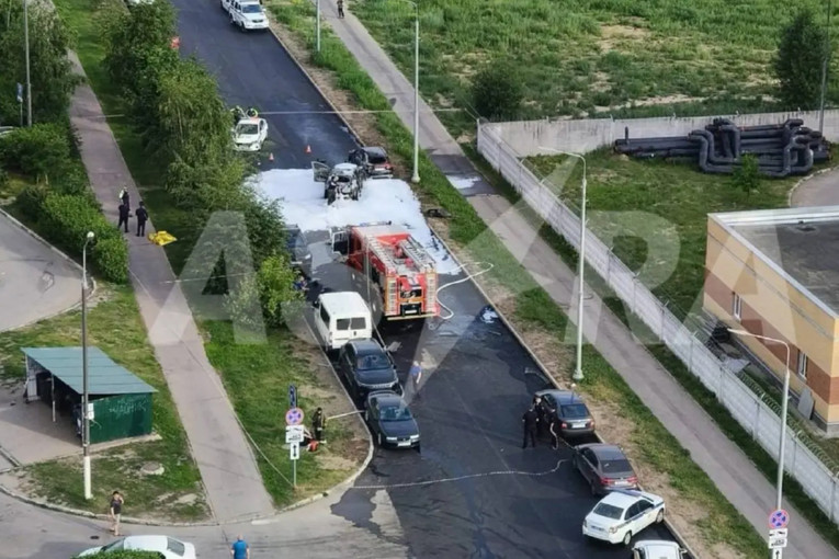 BMW eksplodirao kod Moskve, poginuo muškarac