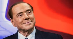 Berlusconi izašao iz bolnice, ali na sporedni izlaz