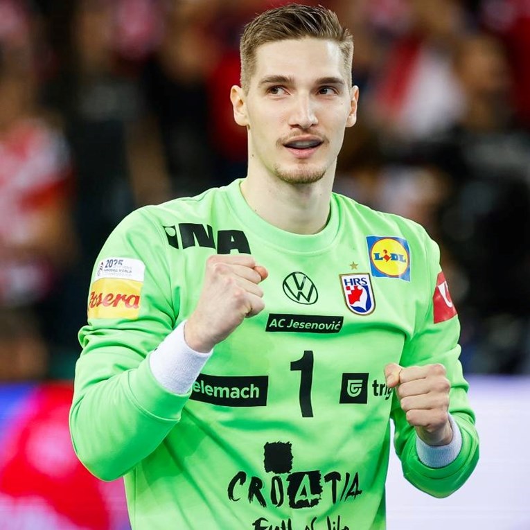 Dominik Kuzmanović nominiran za najboljeg mladog rukometaša svijeta