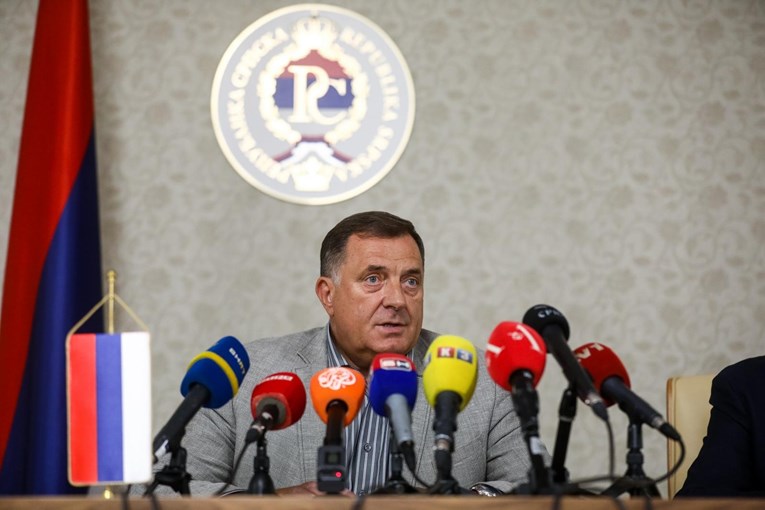 Dodik optužio Hrvatsku vojsku za etničko čišćenje Srba u Drvaru