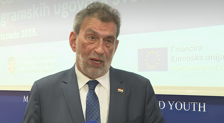 Ministar Fuchs se oglasio o suspenziji studenata FFZG-a zbog bubnjanja