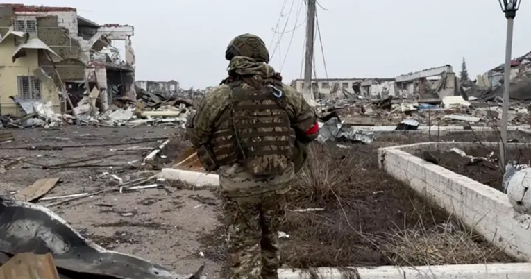 Rusi objavili fotografije svojih vojnika: Zauzeli smo ključan grad u Kurskoj oblasti