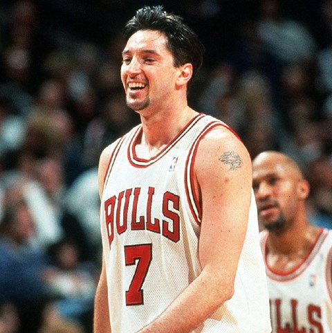Toni Kukoč with the Chicago Bulls in 1996. : r/chicagobulls