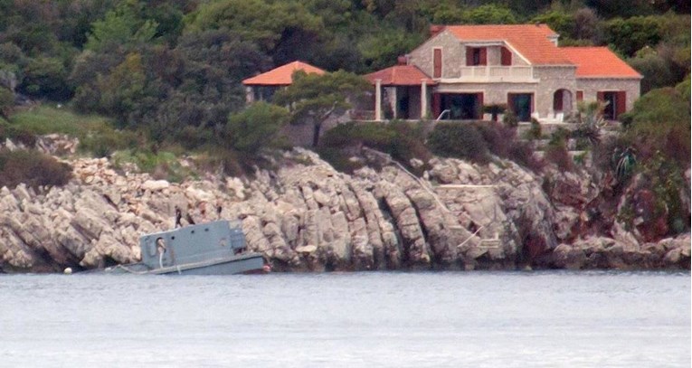 Pomorska nesreća kod Plave špilje, četvero ozlijeđenih