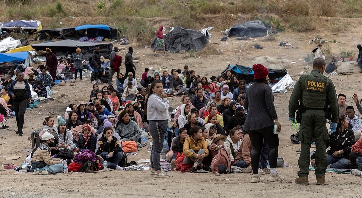 SAD: Svi koji nezakonito prelaze granicu s Meksikom bit će strogo kažnjeni