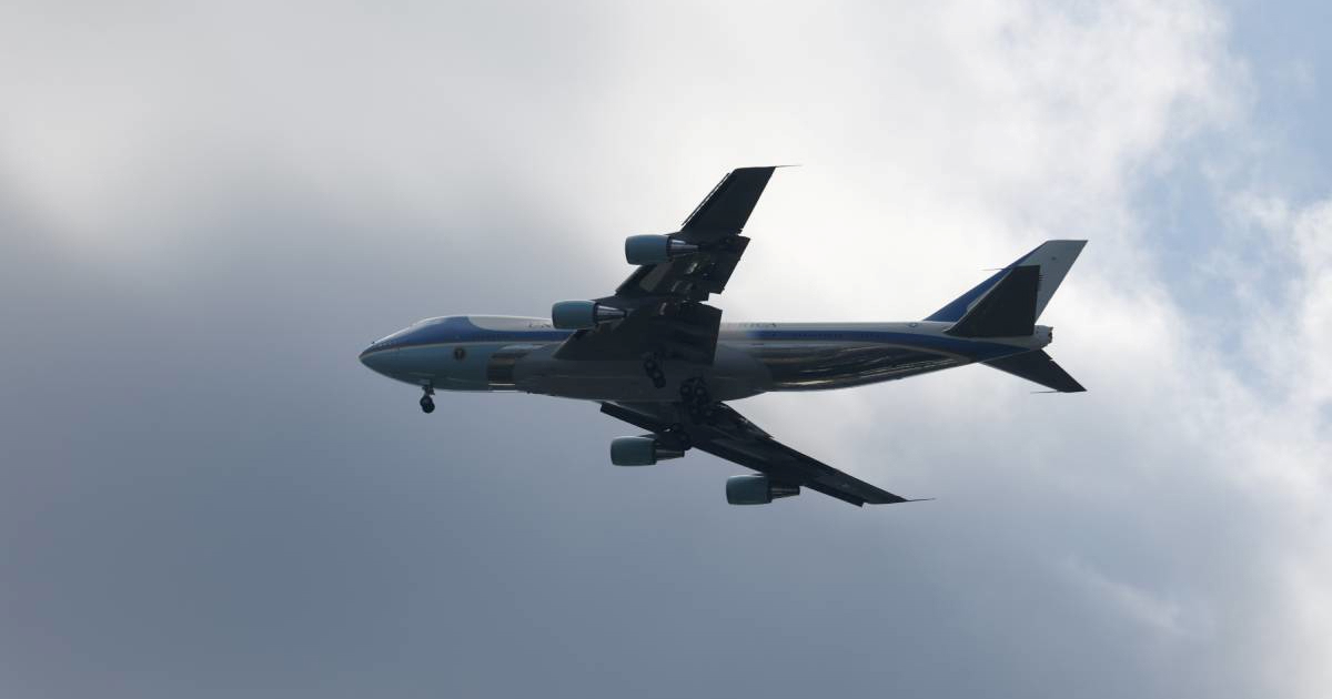 AUDIO Avion Spirit Airlinesa opasno blizu Air Force Onea: "Pazi, makni se s iPada"