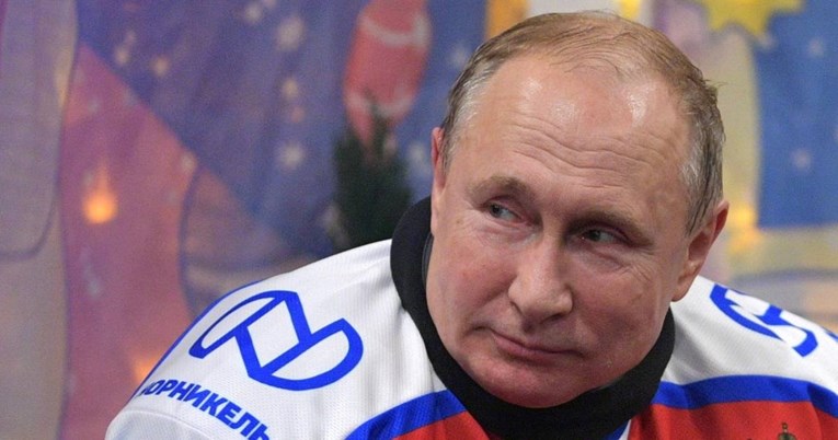 Putin otkazao novogodišnje planove