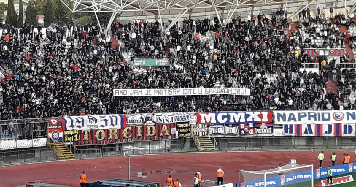 Torcida igračima: Igrajte p****ce. Ako vam je pritisak, idite u barokomoru!