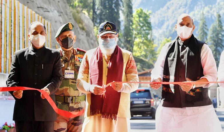 Indijski premijer otvorio tunel prema kineskoj granici, gradio se 10 godina