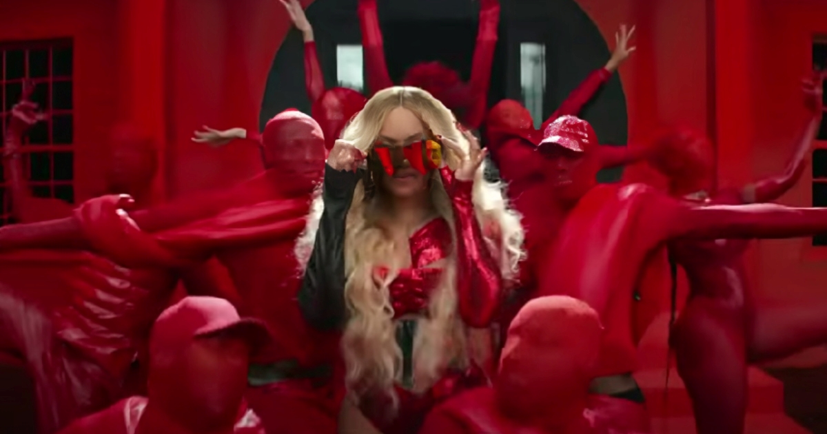 Beyonce je na Super Bowlu najavila novi country album, reakcija fanova je sve