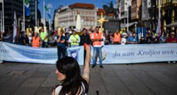 Klečavci ponovno na Trgu u Zagrebu, održan kontraprosvjed. Pernar napravio incident