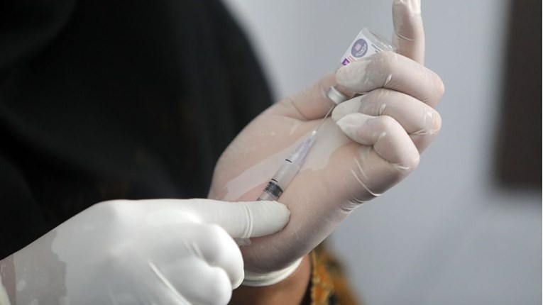 Dvije multinacionalne kompanije dogovorile proizvodnju cjepiva protiv koronavirusa
