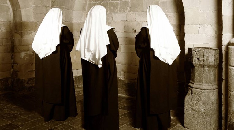 Časne sestre u Njemačkoj vodile djecu svećenicima i političarima koji su ih silovali