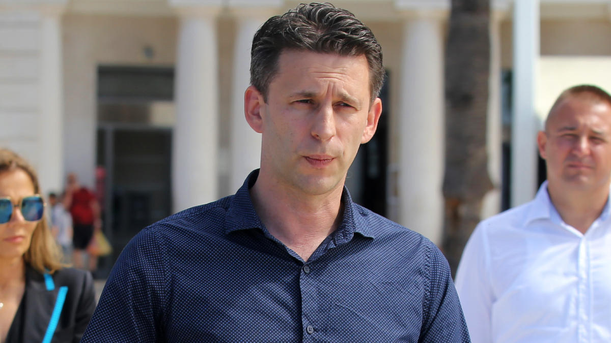 Petrov: HDZ kalkulira s koronavirusom kako bi suzbio izlazak građana na izbore