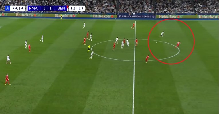 Otamendi je Viniciusa provocirao tetovažama. Pogledajte što mu je napravio Brazilac