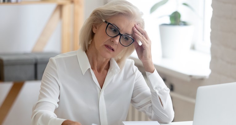 Ovo je 12 simptoma koji pokazuju da ste možda ušli u ranu menopauzu