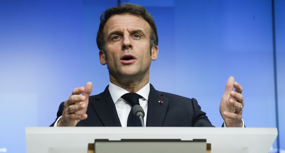 Macron: Putin je dvoličan
