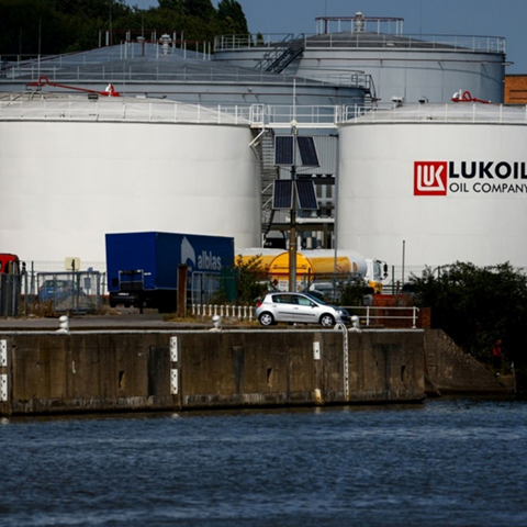 Lukoil se rješava rafinerija zbog američkih sankcija. Zainteresirano više kupaca