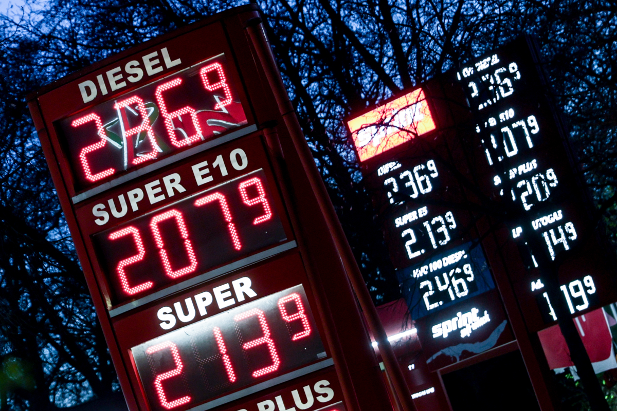 "Cijenu unosim naslijepo": Bijes i zbrka na benzinskim pumpama u Njemačkoj