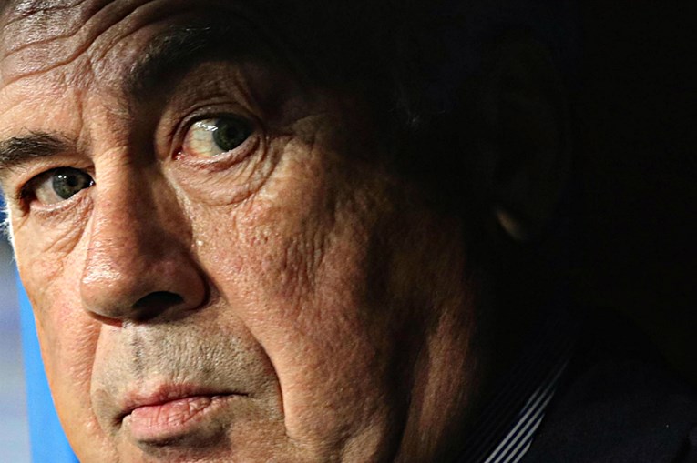 Ancelotti: Ostavku neću podnijeti, odluka je na predsjedniku