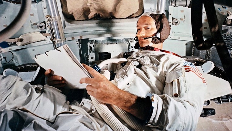 Umro čovjek koji je ostao u Apollu 11 dok su Aldrin i Armstrong hodali Mjesecom