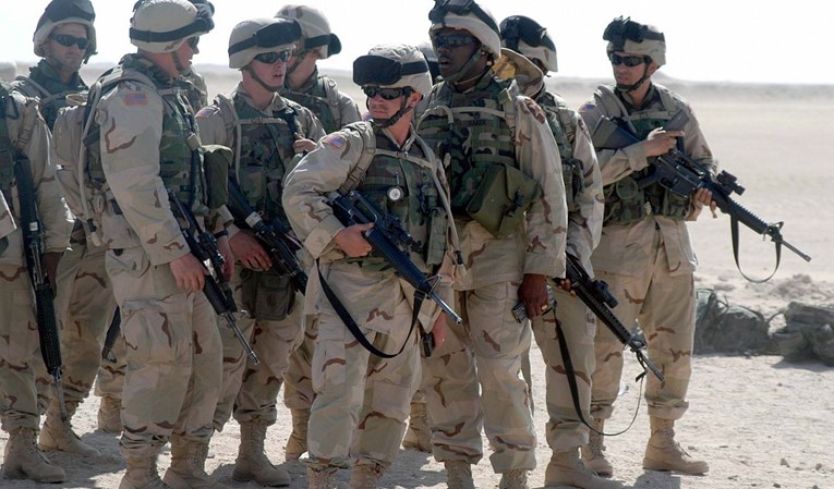 SAD povlači dio vojnika iz Iraka