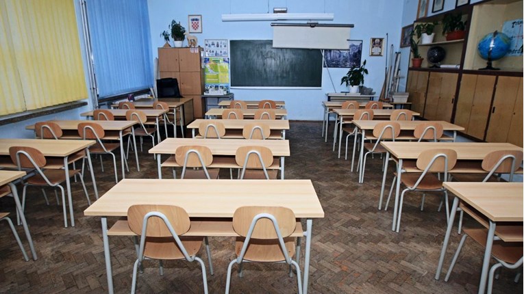Epidemija hepatitisa u zagrebačkim srednjim školama