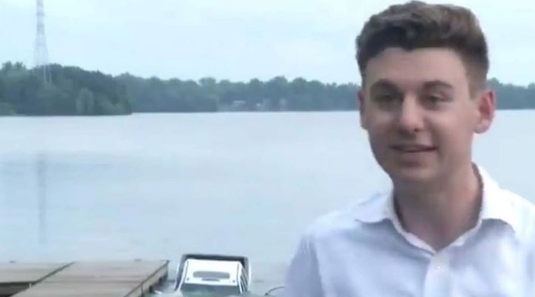 Novinar uživo izvještavao s jezera, pažnju gledatelja privukao prizor u pozadini