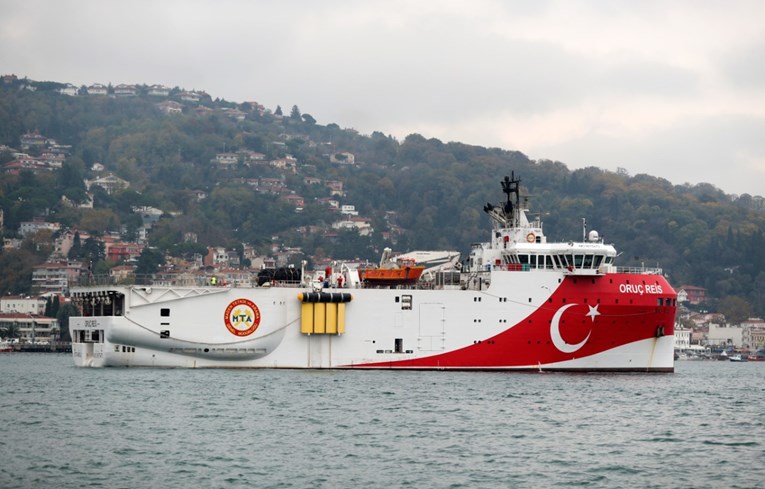 Grčki premijer: EU mora uvesti značajne sankcije Turskoj ako ne povuče svoje brodove