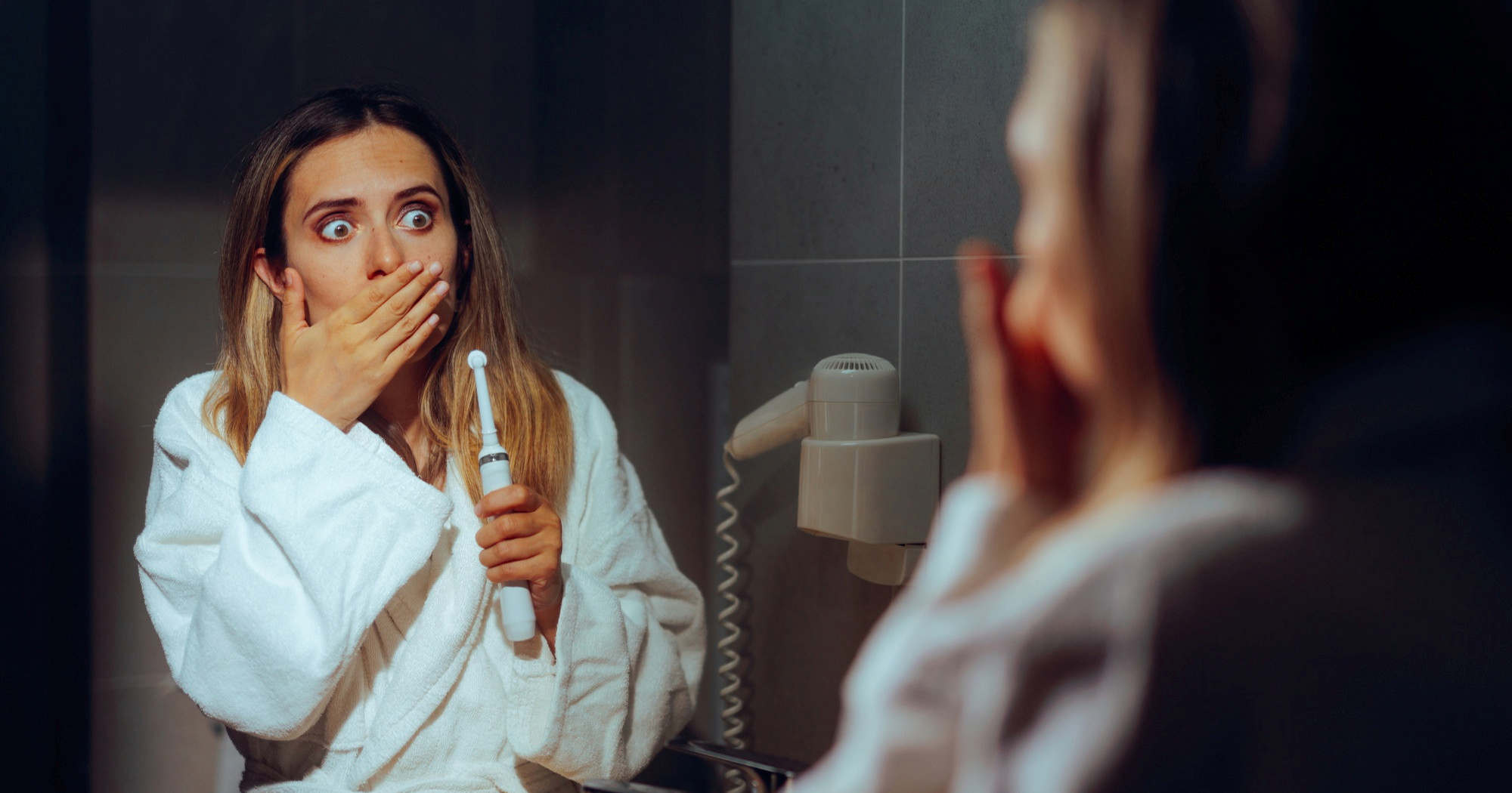 Stomatolog joj je rekao da 28 godina pere zube pogrešno: "Desni su mi uništene"