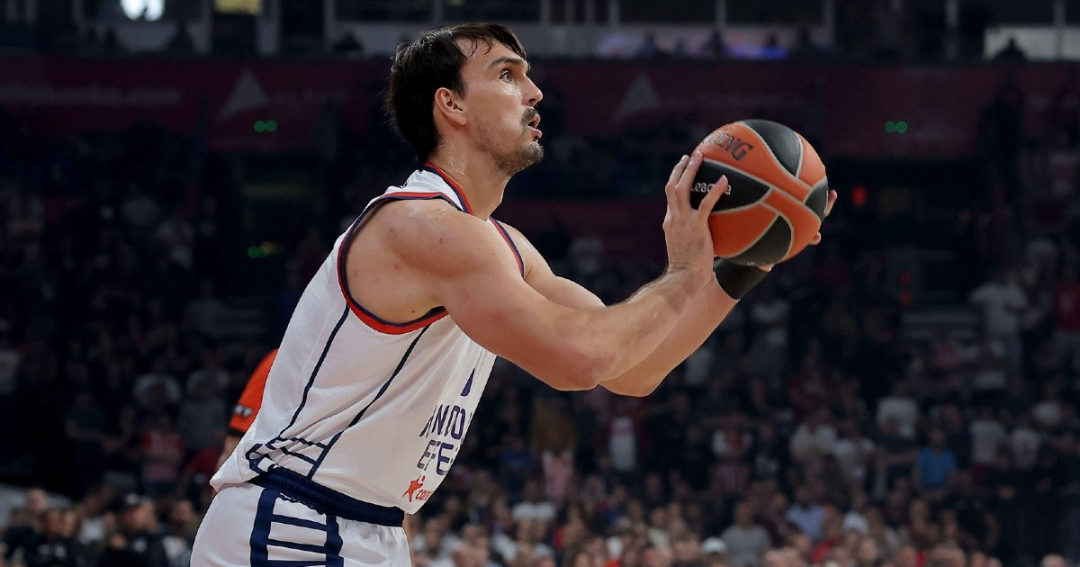 Šarić ubilježio double-double u porazu Efesa od Zvezde u Euroligi