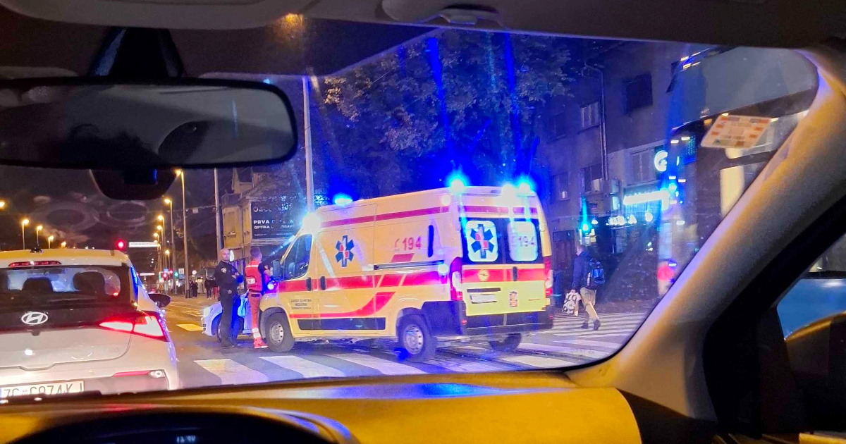 U zagrebačkoj Dubravi sudarili se Hitna i auto. Nema ozlijeđenih