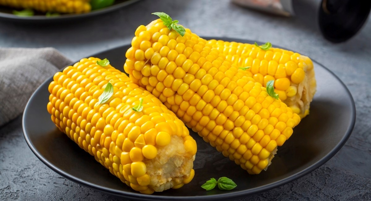 Stigao je kukuruz. Evo kako ga najbolje skuhati - i zašto ga ne kuhamo predugo