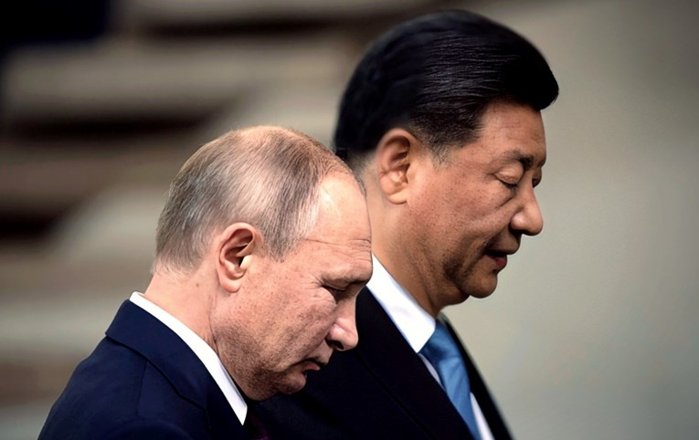 Kina zaustavila nove investicije u Rusiju