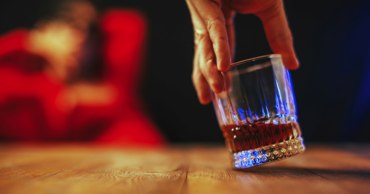 Liječnica: Nikada ne kombinirajte dvije vrste pića ako imate više od 50 godina