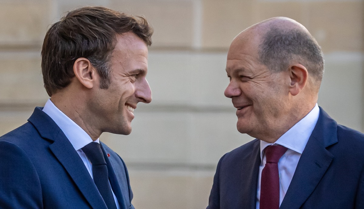 Macron i Scholz se susreli u Parizu, ignorirali pitanja o problematičnim odnosima
