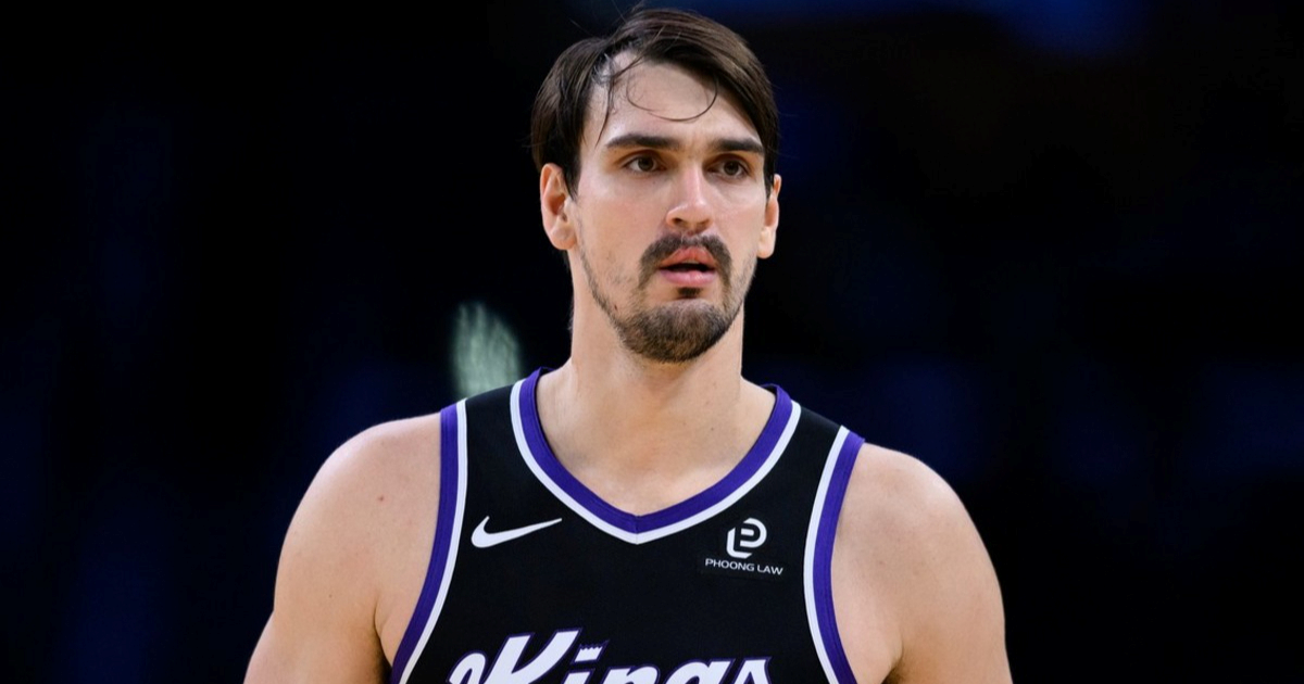 Dario Šarić ostao bez kluba